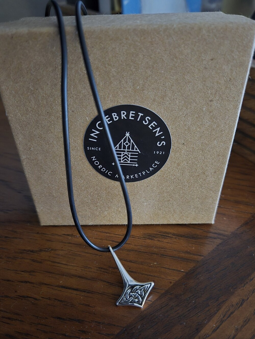 New In Box PEWTER THORS HAMMER NECKLACE